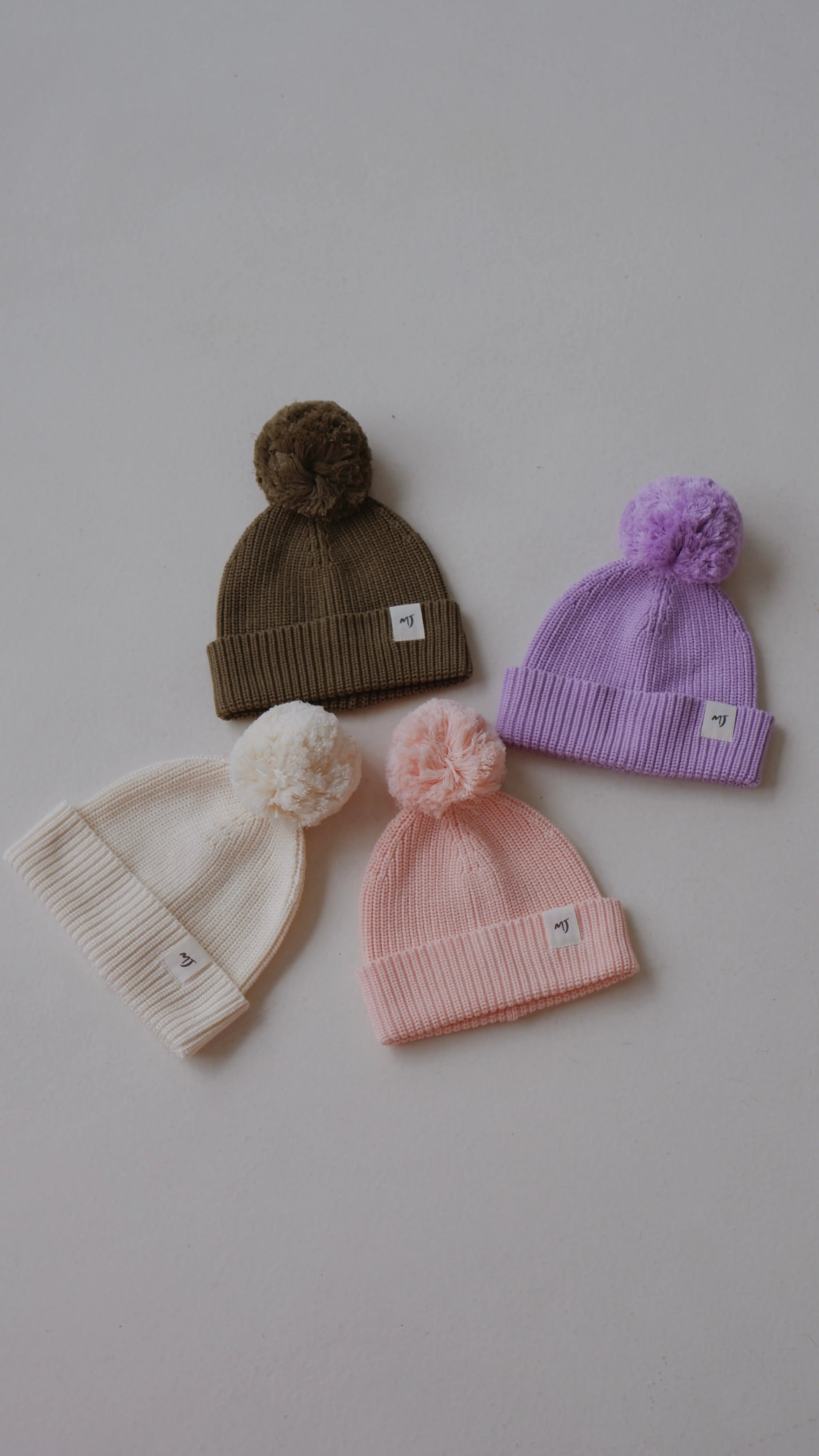 Paradiso Pom Pom Beanie - Lavender MYLA JANE